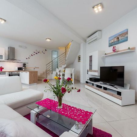 Luxury Sensation Spacious & Free Private Garage 두브로브니크 외부 사진